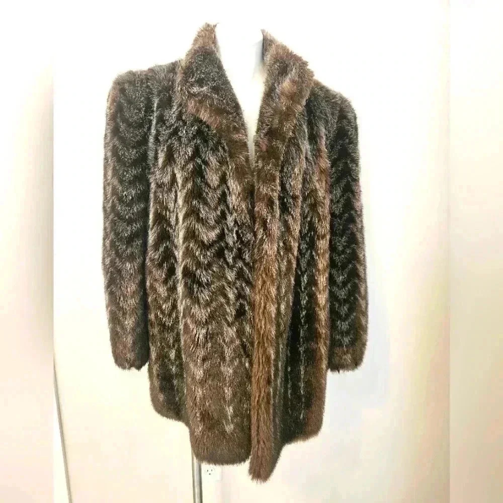 STYLE VI LTD. FUR COAT IN AMAZING USED CONDITION